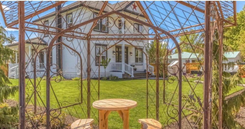 Crooked River Inn Prineville Esterno foto